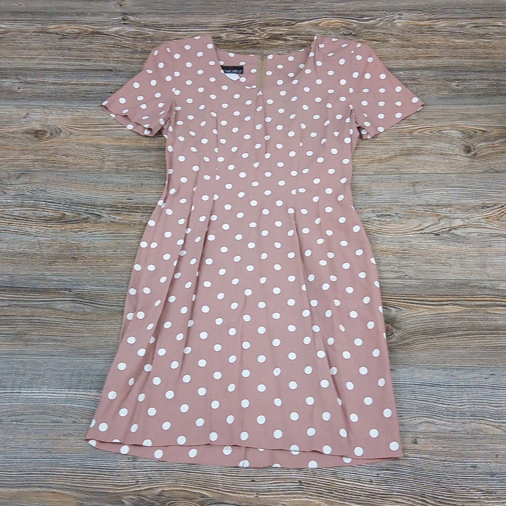 Vintage Polka-dot Patterned Short Sleeve Silky Flowy Lightweight Dress